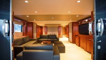 TAURUS Salon